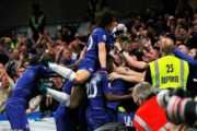 Chelsea ឡើងមកឈរក្នុងតំណែង Top-4 វិញ បើទោះបីជាស្មើ Burnley ក៏ដោយ