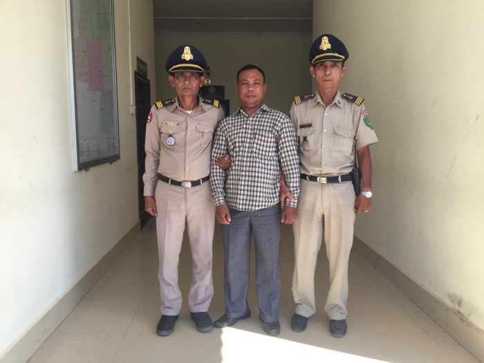 ជនសង្ស័យម្នាក់ត្រូវបានសមត្ថកិច្ចខណ្ឌសែនសុខឃាត់ខ្លួនករណីបង្ករបួសស្នាមដោយចេតនាលើមនុស្សស្រី