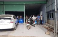 ខ្លាំងមែនលោកបងចោរ!ចូលហែកពិដានផ្ទះលក់ទូរស័ព្ទចូលលួចអស់ជាង៥០គ្រឿង!