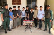 សមត្ថកិច្ចខណ្ឌសែនសុខចុះបង្រ្កាបមុខសញ្ញាចែកចាយគ្រឿងញៀន ពីរទីតាំងផ្សេងគ្នាឃាត់ខ្លួនជនសង្ស័យ៨នាក់រួមនិងថ្នាំញៀន២០កញ្ចប់!!