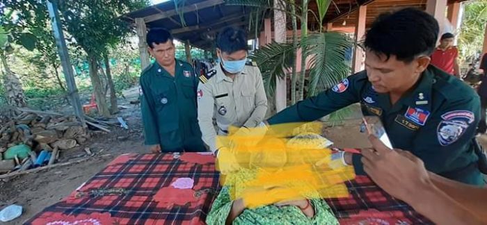 ស្ត្រីម្នាក់បានបញ្ចប់ជីវិតខ្លួនឯងព្រោះដោយសារមានជម្ងឺប្រចាំកាយ!!