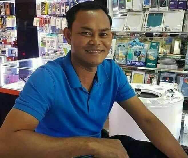 ឧកញ៉ា ស៊ឹង សំអុល មេឈ្មួញឈើខុសច្បាប់ដ៍ធំ ត្រូវកម្លាំងអាវុធហត្ថចាប់ខ្លួន រួម និងបក្ខពួក៣នាក់, រឹបអូសរថយន្ដជាង៤០គ្រឿង ត្រៀមបំផ្លាញចោលនៅនឹងកន្លែង