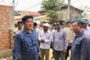 សមត្ថកិច្ចបាននាំខ្លួនមនុស្សប្រុ សស្រី៦នាក់ពេល ចុះធ្វើរដ្ឋបាលតាមបន្ទប់ជួលក្នុងតំបន់ស្មុគស្មាញ!