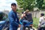 លោក កង វង ចៅសង្កាត់ចោមចៅទី១ដឹកនាំកម្លាំងជួសជុលផ្លូវខូចមួយខ្សែរនិងស្តាប្រព័ន្ធលូរមួយចំនួនក្នុងមូលដ្ឋានសង្កាត់