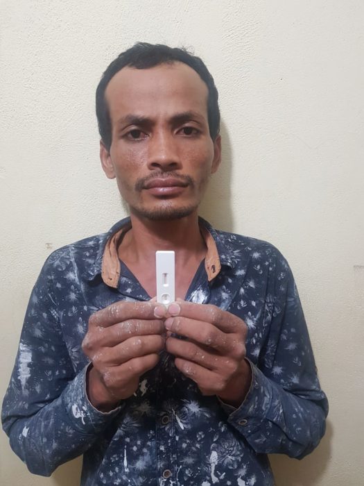 ជនសង្ស័យម្នាក់ត្រូវបានសមត្ថកិច្ចខណ្ឌសែនសុខឃាត់ខ្លួនពាក់ពន្ធ័និងករណីប្រេីប្រាស់គ្រឿងញៀន!