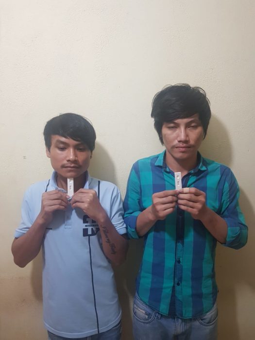 ជនសង្ស័យ២នាក់ត្រូវបានសមត្ថកិច្ចខណ្ឌសែនសុខឃាត់ខ្លួនពាក់ពន្ធ័ករណីប្រើប្រាស់គ្រឿងញៀន!!