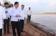 ឯកឧត្តម អ៊ុន ចាន់ដា អភិបាល នៃគណៈអភិបាល ខេត្តកំពង់ចាម ពន្លឿន​ការ​សាងសង់​ខឿន​ច្រាំង​ទន្លេ​ ក្រុង​កំពង់ចាម​ ឲ្យ​ឆាប់​រួចរាល់​មុន​រដូវ​ទឹក​ឡើង!