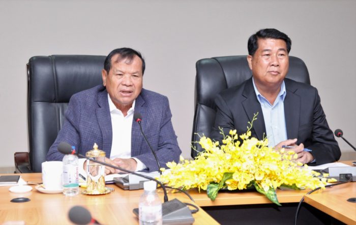 សល់៤ខែទៀតបុណ្យសមុទ្រនៅកំពតនឹងមកដល់! រដ្ឋមន្ត្រី ថោង ខុន និងអភិបាលខេត្ត ជំរុញឱ្យអនុវត្តការងារពាក់ព័ន្ធបន្តទៀត