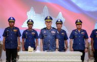 ឧត្តមសេនីយ៍ឯក រ័ត្ន ស្រ៊ាង ប្រកាស មេបញ្ជាការអាវុធហត្ថខណ្ឌ កំបូល បឹងកេងកង និង ចំការមន ចូលកាន់តំណែងជាផ្លូវការ!