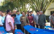 រដ្ឋមន្ត្រីក្រសួងកសិកម្មប្រគល់ទូកម៉ាស៊ីន និងសំភារះប្រើប្រាស់ដល់សហគមន៍នេសាទចំនួន៥០ ក្នុងខេត្តគោលដៅចំនួន២ សម្រាប់ការអនុវត្តទប់ស្កាត់បទល្មើសនេសាទខុសច្បាប់!