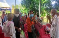 លោកស្រី ហុឹម ម៉ាលី សមាជិកក្រុមការងារថ្នាក់កណ្តាលចុះជួយឃុំសង្កែ អញ្ជើញជួបសំណេះសំណាលជាមួយបងប្អូនប្រជាពលរដ្ឋចំនួន២៤៩គ្រួសារ!