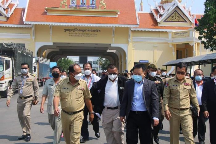 អាជ្ញាធរកម្ពុជា-ថៃ ជួបប្រជុំគ្នា ស្តីពីការបើកដំណើរការជាបណ្តោះអាសន្នច្រកទ្វារព្រំដែនអន្តរជាតិស្ទឹងបត់ ជាច្រកសម្រាប់ដឹកទំនិញចេញចូល!