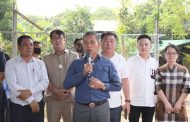 លោកឧត្តមសេនីយ៍ទោ សិទ្ធិ ឡោះ នាំយកអំណោយឯកឧត្តម ឧបនាយករដ្ឋមន្ត្រី កែ គឹមយ៉ាន និងលោកជំទាវ ទៅចែកជូនដល់កុមារកំព្រា ក្នុងឱកាសបុណ្យចូលឆ្នាំថ្មី!