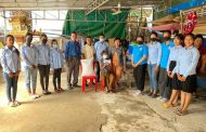 អំណោយប្រចាំខែ របស់លោកឧត្ដមសេនីយ៍ឯក រ័ត្ន ស៊្រាង បានប្រគល់ដល់ដៃពលរដ្ឋទីទាល់ក្រ១៧គ្រួសារ!