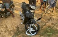 ម៉ូតូបុកជាមួយម៉ូតូបណ្តាលឱ្យរបួសធ្ងន់៣នាក់ នៅក្រុងបាវិត