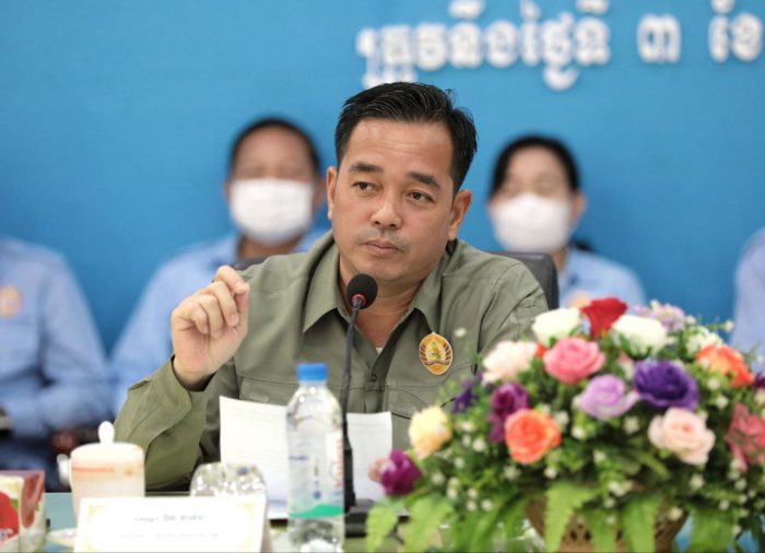 ឯកឧត្តម អ៊ុន ចាន់ដា ប្រធានគណបក្សប្រជាជនកម្ពុជា ខេត្តកំពង់ចាម អញ្ជើញដឹកនាំកិច្ចប្រជុំរបស់គណៈកម្មការបក្សខេត្