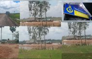 រថយន្តធុនធំដឹកទំនិញដែលគេសង្ស័យជា​ទំនិញគេចពន្ធ​ ឆ្លងដែនទៅ​ប្រទេសវៀតណាម តាមច្រករបៀងតំណាក់​យាំដូង នៅស្រុកស្វាយជ្រំ បន្តសកម្មភាពទៀត​ហេីយ​ សមត្ថកិច្ច​ ពាក់ពន្ធ័មិនបង្ក្រាប