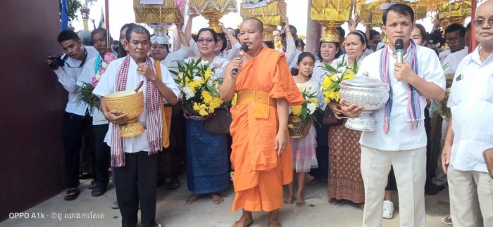 ពិធីបុណ្យកឋិនទានមហាសាមគ្គីដង្ហែមកវត្តចំបក់បិទមាស នៅសង្កាត់ចេក ក្រុងស្វាយរៀង!