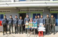 ជនចាស់ជរាម្នាក់ ជួបការលំបាក ទទួលបានអំណោយពី លោកឧត្តមសេនីយ៍ឯក រ័ត្ន ស្រ៊ាង!