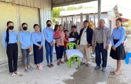 អំណោយប្រចាំខែ របស់លោកឧត្ដមសេនីយ៍ឯក រ័ត្ន ស្រ៊ាង បានប្រគល់ដល់ដៃពលរដ្ឋទីទាល់ក្រ១៧គ្រួសារ!