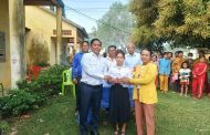 លោក ហែម សុីណា អភិបាលស្រុករំដួលអញ្ចើញជាអធិបតីបើកប្រាក់អាហារូបករណ៍ដល់សិស្សានុសិស្សទាំងពីរកម្រិត នៃវិទ្យាល័យកំពង់សំរោងនៅស្រុករំដួល