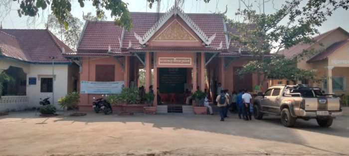 គម្រោងដាក់ដេញថ្លៃក្នុងតម្លៃទាប តើការសាងសង់កែរលម្អរផ្លូវដីក្រាលបេតុងអាមេ មានគុណភាព ត្រឹមត្រូវតាមស្តង់ដា តាមបច្ចេកទេសដែរឬទេ នៅសង្កាត់គយត្របែក ក្រុងស្វាយរៀង ?