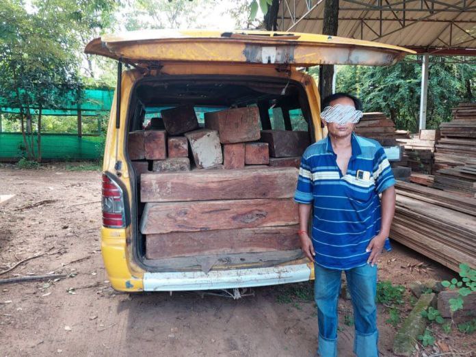 បញ្ជូនខ្លួនជនសង្ស័យម្នាក់ ពាក់ព័ន្ធនឹងការដឹកជញ្ជូនផល-អនុផលព្រៃឈើល្មើសច្បាប់ ទៅតុលាការខេត្តព្រះវិហារ