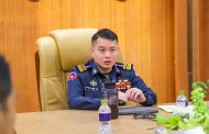 កម្លាំងវរអន្តរាគមន៍ កងរាជអាវុធហត្ថរាជធានីភ្នំពេញ ដែលត្រៀមទៅហ្វឹកហាត់បាញ់កាំភ្លើង នៅប្រទេសវៀតណាម ទទួលបានការយកចិត្តទុកដាក់ពីឧត្តមសេនីយ៍ឯក រ័ត្ន ស្រ៊ាង!