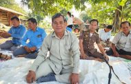 លោក អូត ឈាងលី អភិបាលនៃគណៈអភិបាលស្រុកជើងព្រៃ បានអញ្ជើញជាអធិបតីភាព ក្នុងពិធីបើកការដ្ឋានសាងសង់ផ្លូ​វក្រាលគ្រួសក្រហម១ខ្សែ ប្រវែង១,២០០ម៉ែត្រ