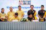 សម្ដេចអគ្គមហាសេនាបតីតេជោ ហ៊ុន សែន ប្រធានព្រឹទ្ធសភា នៃព្រះរាជាណាចក្រកម្ពុជា អញ្ជើញជួបពិភាក្សាការងារជាមួយ ឧត្តមសេនីយ៍ជាន់ខ្ពស់ មីន អោងឡាំង(Min Aung Hlaing ) ប្រធានក្រុមប្រឹក្សារដ្ឋបាលរដ្ឋ សាធារណរដ្ឋនៃសហភាពមីយ៉ាន់ម៉ា តាមរយៈ Video Conference នៅវិមាន៧មករា រាជធានីភ្នំពេញ